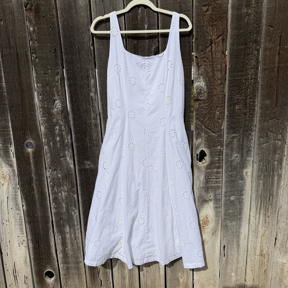 Fee Assembly White Cotton Eyelet Cottagecore Peasant Midi Dress Size M Pockets